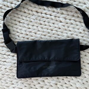 Vintage Dolce & Gabbana Black belt-Bag -pre loved - good condition
